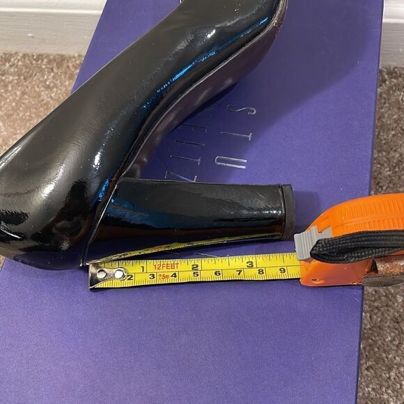 Stuart Weitzman Black Patent Leather Pumps, Size 7.5 - Picture 8 of 11